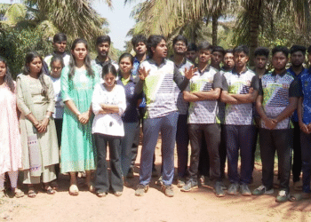 Bangalore: Is it right to cut down trees and make a flower market?