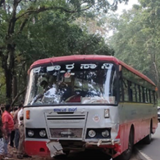 KSRTC: Bus accident of passengers who went to see Dharmasthala God...!