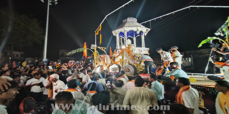 Sullia: The 'Silver Chariot' reached Sullia last night (Nov. 05) with a grand welcome