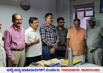 Karaya Temple Committee visits the Old Temple Restoration Committee.