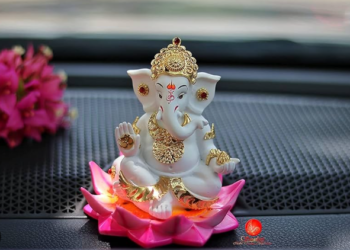 Those who have great devotion and faith in God should follow this one piece of advice!