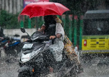 https://tulutimes.com/3258/karnaraka/chennai-on-red-a…bring-heavy-rain/