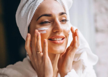 How to maintain facial beauty and skin health in winter