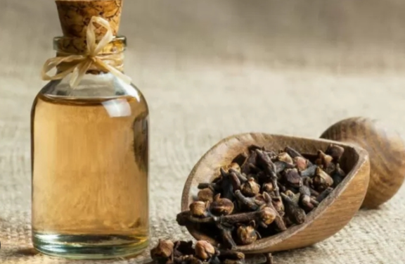 Will eating cloves before going to bed at night make all these changes in your health?