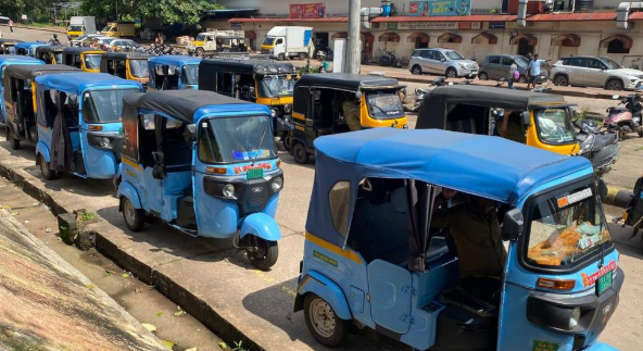 RTO issues guidelines for e-auto rickshaw licenses in Mangalore