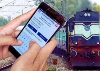 Digital touch for train tickets: Discount on Rail One