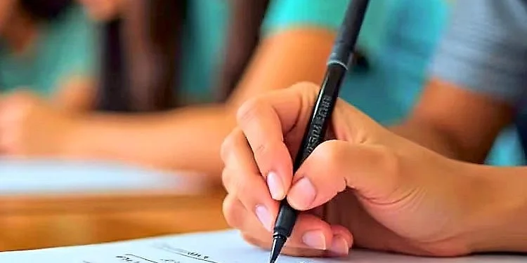 ಉಡುಪಿ ಜಿಲ್ಲೆ ರಾಜ್ಯದ ಮೊದಲ ಸಂಪೂರ್ಣ ಸಾಕ್ಷರತಾ ಜಿಲ್ಲೆ