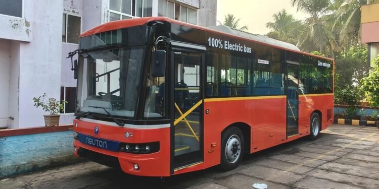 ಮಂಗಳೂರು : ಮೊದಲ ಖಾಸಗಿ ಎಲೆಕ್ಟ್ರಿಕ್ ಬಸ್ ಫೆಬ್ರವರಿ 26ರಂದು ಉದ್ಘಾಟನೆ