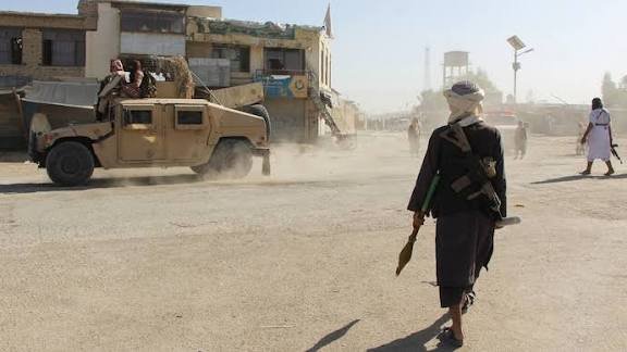 ಅಫ್ಘಾನಿಸ್ತಾನದಿಂದ ಪಾಕಿಸ್ತಾನದ ಮೇಲೆ ದಾಳಿ : ಗಡಿ ಪ್ರದೇಶದಲ್ಲಿ ಭಾರೀ ಘರ್ಷಣೆ