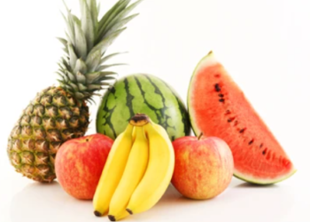 Fruit prices drop sharply in markets: Farmers suffer losses, consumers benefit