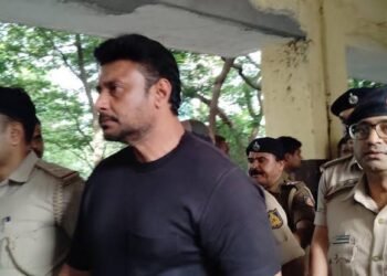 ಜೈಲಿನಲ್ಲಿರುವ ದರ್ಶನ್ ಸಲ್ಲಿಸಿದ್ದ ಮನವಿಗೆ ಅಸ್ತು ಹೇಳಿದ ನ್ಯಾಯಾಲಯ !