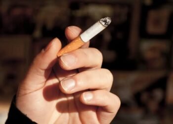 ಬೆಂಗಳೂರಿನಲ್ಲಿ ಧೂಮಪಾನಿಗಳಿಗೆ ಡಬಲ್ ಶಾಕ್: ಬೆಲೆ ಏರಿಕೆ ಜೊತೆಗೆ ನಕಲಿ ಸಿಗರೇಟುಗಳ ಹಾವಳಿ