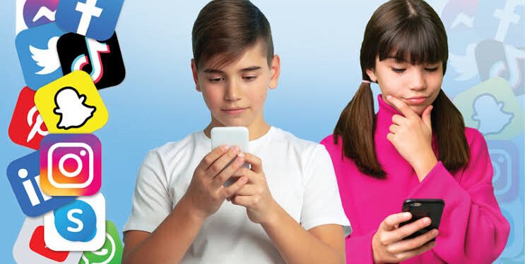 ಹೆಚ್ಚು ಮೊಬೈಲ್ ಬಳಕೆ ಯುವಕರಲ್ಲಿ ಆಹಾರ ಅಸ್ವಸ್ಥತೆಗಳಿಗೆ ಕಾರಣವಾಗುತ್ತಿದೆಯೇ?