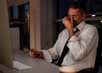 ನೈಟ್ ಶಿಫ್ಟ್ ಕೆಲಸದಿಂದ ಕಿಡ್ನಿ ಸ್ಟೋನ್ ಅಪಾಯ ಹೆಚ್ಚಳ