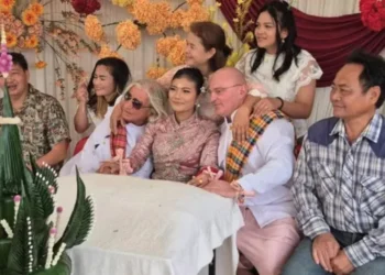 ಅಪರೂಪದ ವಿವಾಹ: ಇಬ್ಬರು ಆಸ್ಟ್ರಿಯನ್ ಪುರುಷರನ್ನು ವಿವಾಹವಾದ ಥಾಯ್ಲ್ಯಾಂಡ್ ಮಹಿಳೆ