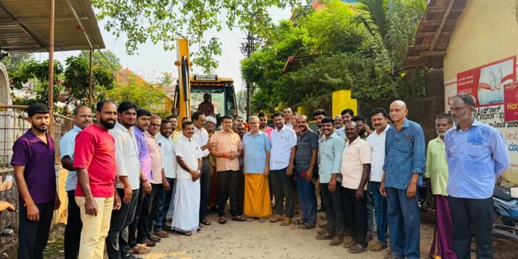 ಮಾಲಾಡಿ–ಪುರಿಯ ರಸ್ತೆ ಡಾಮರೀಕರಣ ಕಾಮಗಾರಿಗೆ ಚಾಲನೆ