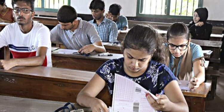 ಸಿಇಟಿ 2026 ಆರಂಭ: ಕಟ್ಟುನಿಟ್ಟಿನ ಡ್ರೆಸ್ ಕೋಡ್ ಮತ್ತು ಸಿಸಿಟಿವಿ ನಿಗಾವಳಿ