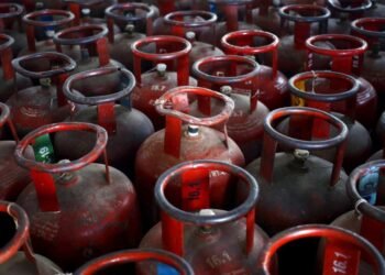 ಕರ್ನಾಟಕದಲ್ಲಿ LPG ಬುಕ್ಕಿಂಗ್ ಸಾಮಾನ್ಯ ಸ್ಥಿತಿಗೆ: ಆತಂಕ ಕಡಿಮೆಯಾಗಿ ಪೂರೈಕೆ ಸ್ಥಿರ