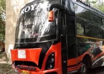 ದೆಹಲಿಯಲ್ಲಿ ಖಾಸಗಿ ಬಸ್ನಲ್ಲಿ ಮಹಿಳೆ ಮೇಲೆ ಸಾಮೂಹಿಕ ಅತ್ಯಾಚಾರ