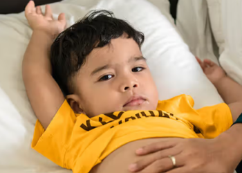 Does your child have a stomach ache before going to school? What is the expert's opinion?