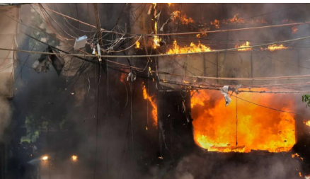Massive fire breaks out in Delhi hotel: 21 dead, many injured