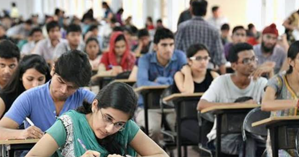No fee hike for medical courses: Good news from Karnataka government for NEET students