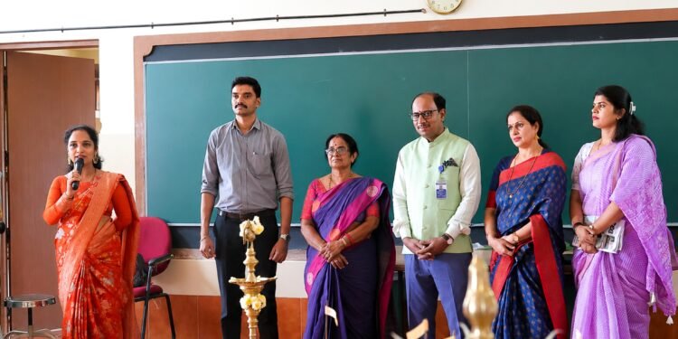 ಸುಳ್ಯ ಕೆವಿಜಿ ಅಮರಜ್ಯೋತಿ ಕಾಲೇಜು; ತುಳುನಾಡಿನ ಸಂಸ್ಕೃತಿಗೆ ವಿದ್ಯಾರ್ಥಿಗಳಿಂದ ಭವ್ಯ ನಮನ