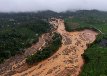 Massive landslide in Wayanad, Kerala: 3 dead, many missing.