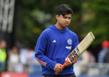 New star enters Team India; 15-year-old boy breaks Sachin's record.