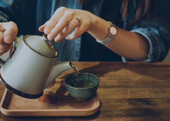 Is this simple drink beneficial for those trying to lose weight?